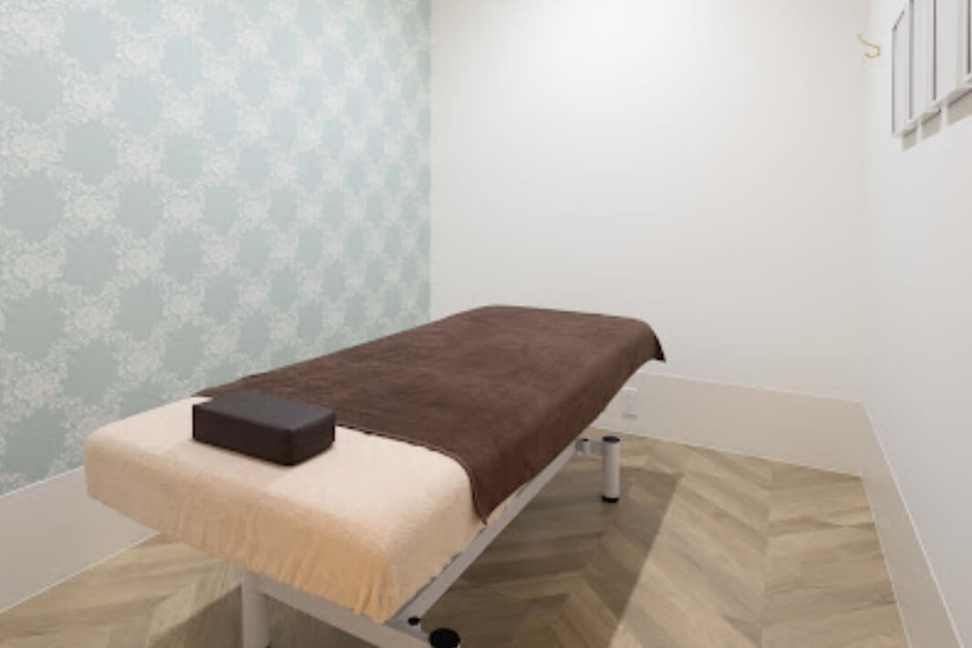 メンズアリシアクリニック大宮西口院の脱毛の施術をする個室の写真